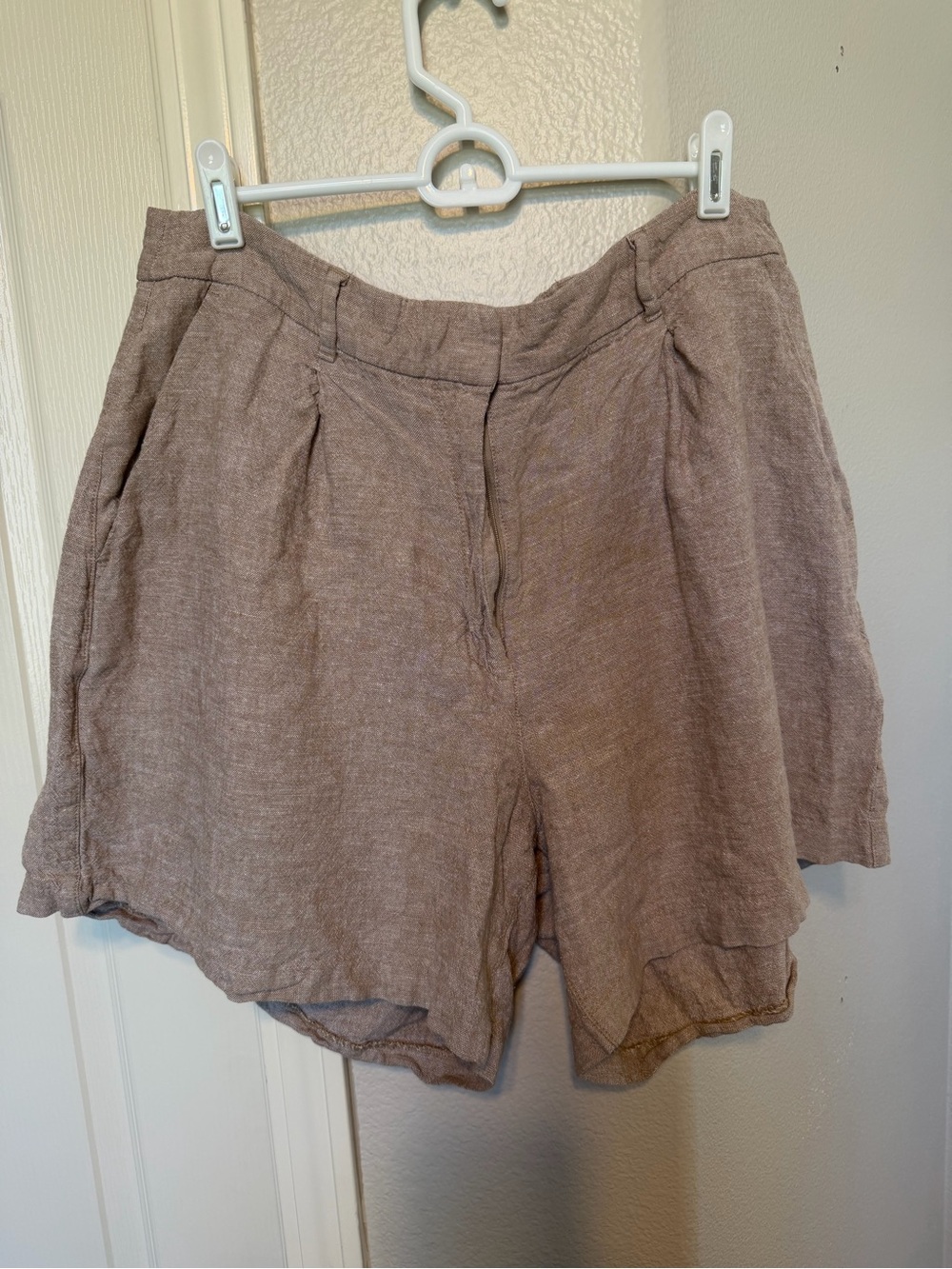 Women's Linen Blend Casual Shorts - Taupe